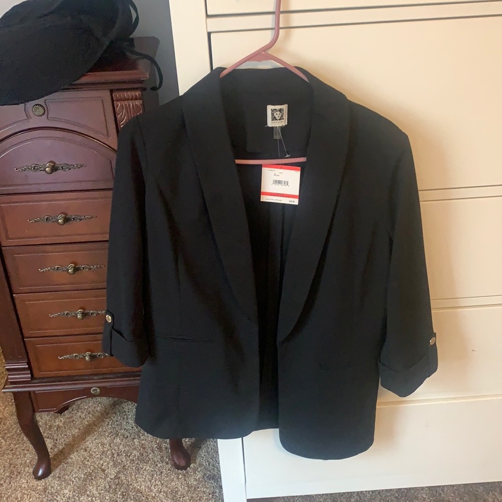 Brand new never worn Anne Klein black Blazer